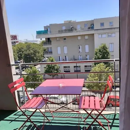 Costieres Climatise Parking Gratuit Lave Linge Loggia *