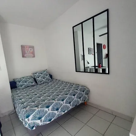 Costieres Climatise Parking Gratuit Lave Linge Loggia *