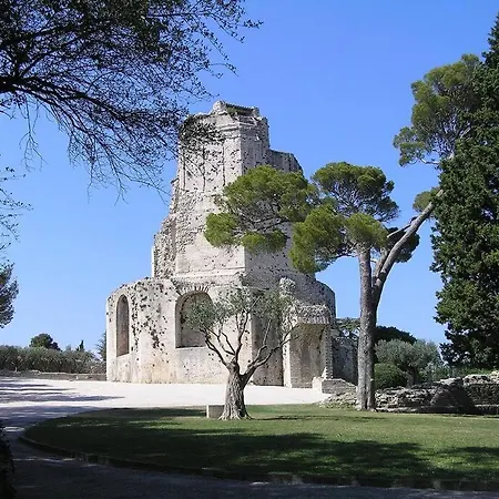 Costieres Climatise Parking Gratuit Lave Linge Loggia Nîmes